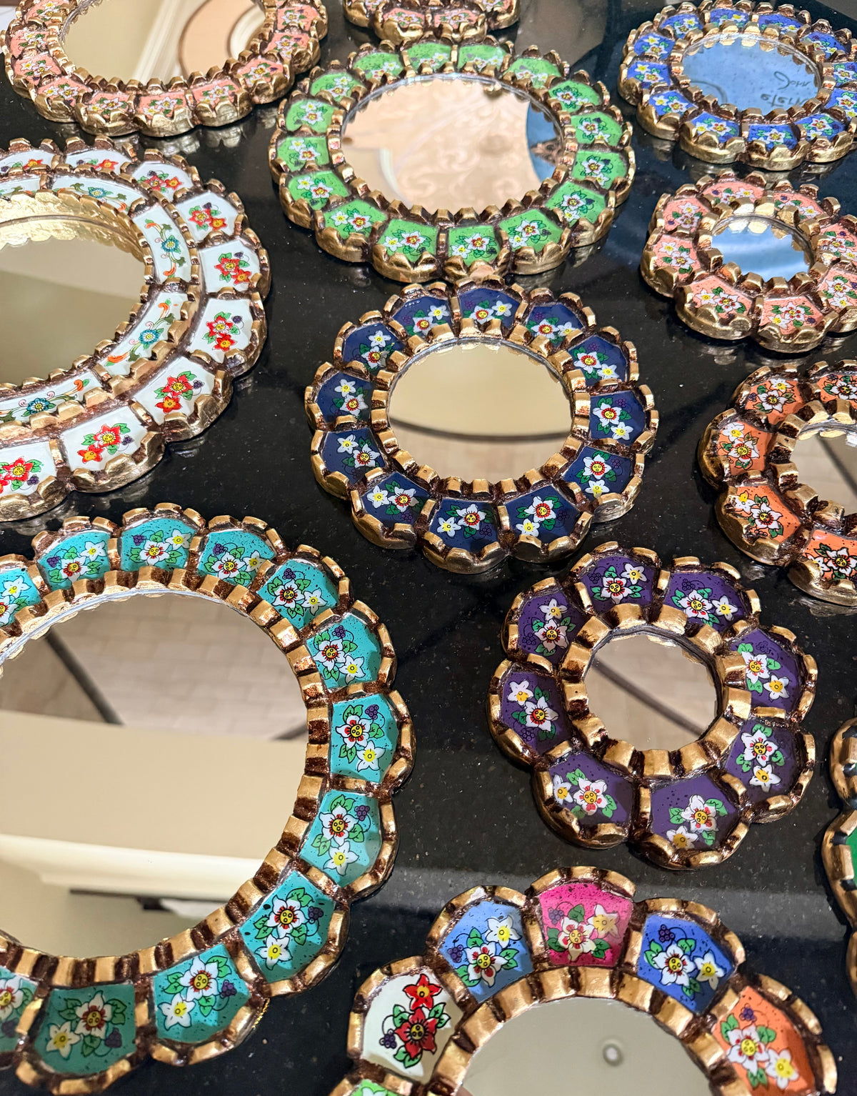 Cuscaja Mirror (Round)
